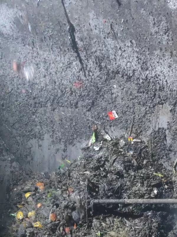 盐亭污水池清理